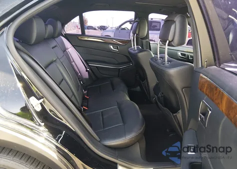 2014 Mercedes-Benz E 350 z USA, uszkodzony, nr VIN WDDHF5KB6EA811547